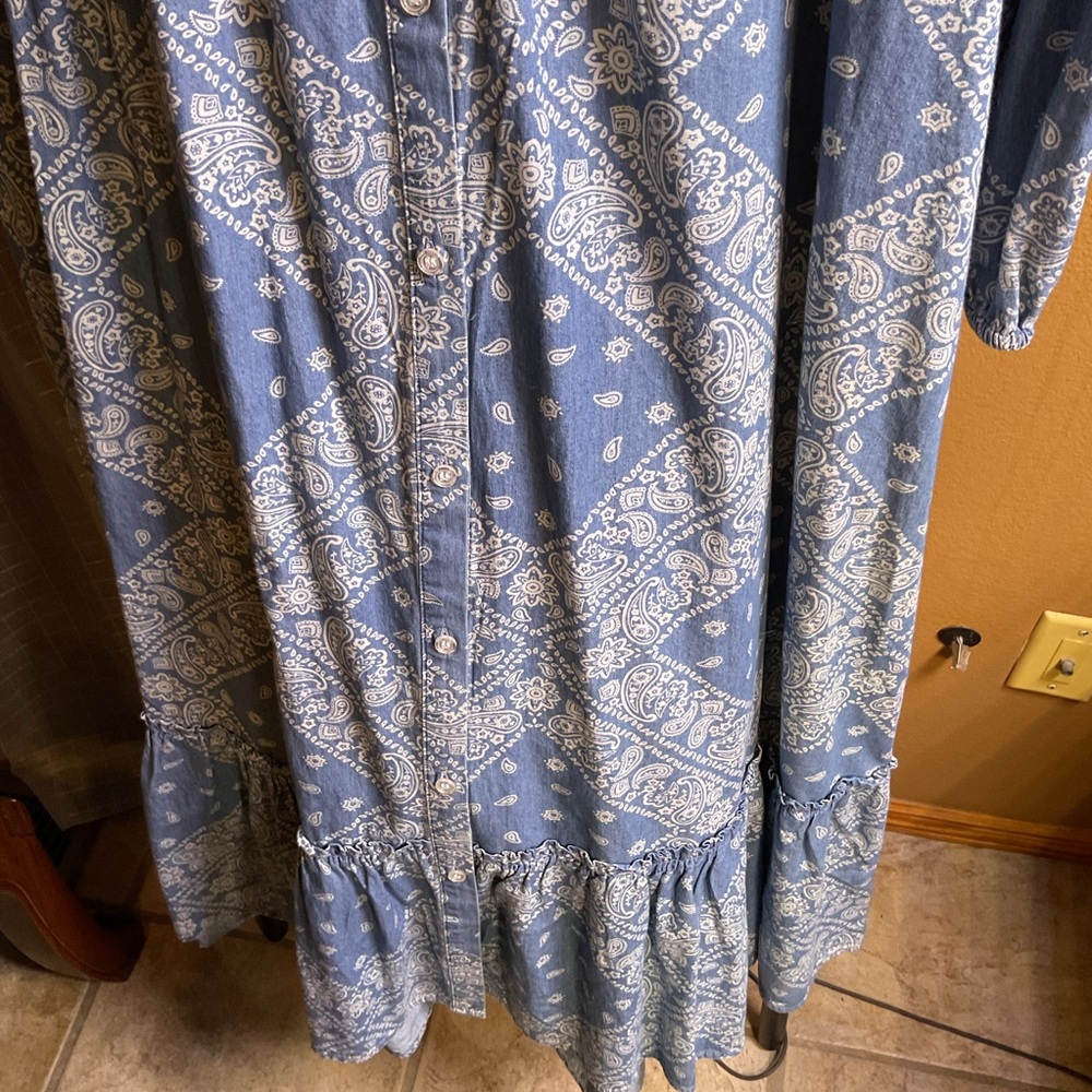 NWT. Daily Threads Long Sleeve Blue Patterned Dress size XL - Picture 7 of 7